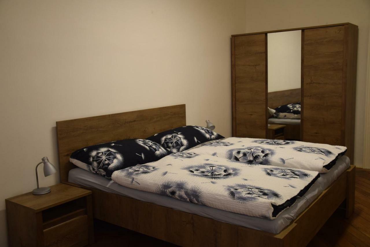 Tiva Downtown Apartments Prague Luaran gambar